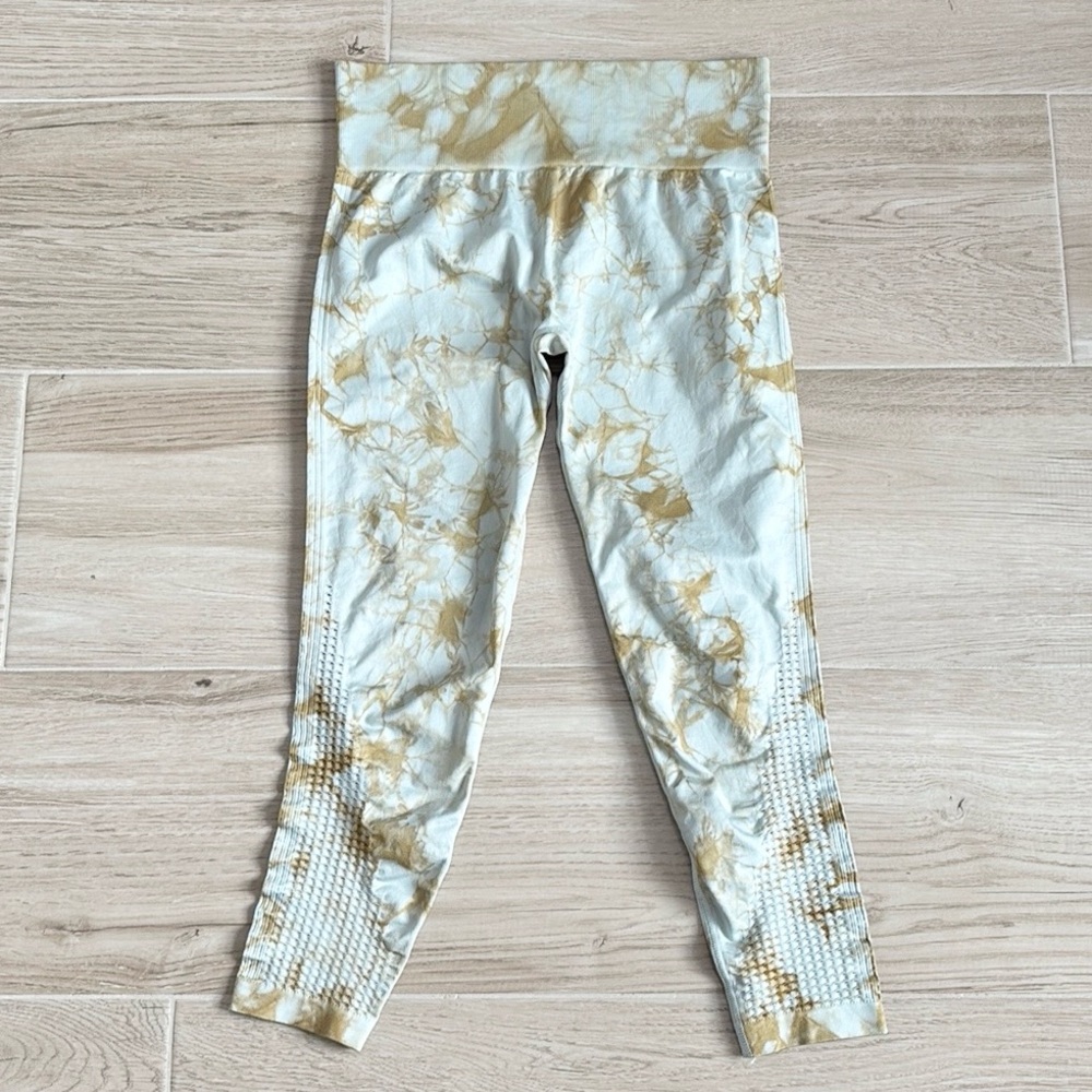 Mono B White and Gold Tie-Dye Leggings